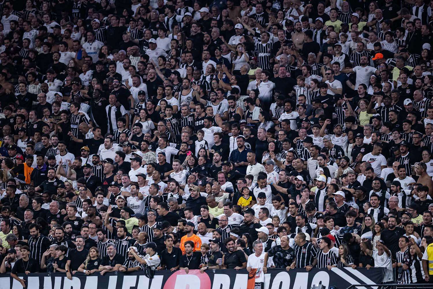 Corinthians 2 x 1 Santos - Paulistão Sicredi 2025 - Semifinal - 10/03/25