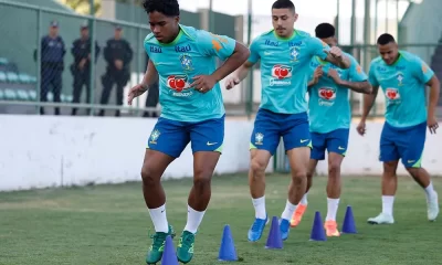 Treino Seleção - Brasília Seleção Brasileira treina no Estádio Bezerrão nessa segunda-feira 17.03. 70_bb40c92052_k