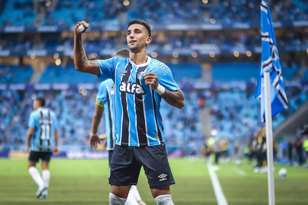 Grêmio x Santos - Campeonato Brasileiro 2025 - 04/05/2025