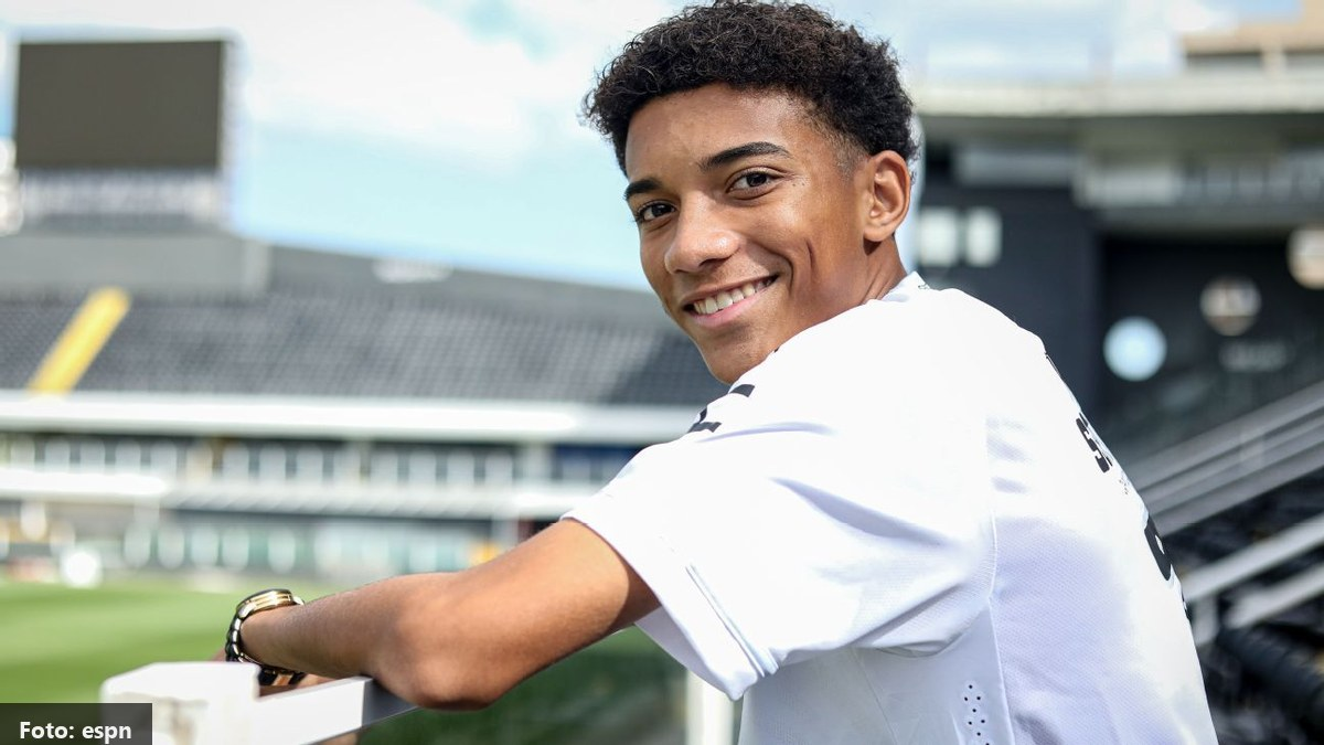 Santos encaminha empréstimo do atacante Robinho Jr. ao Genoa