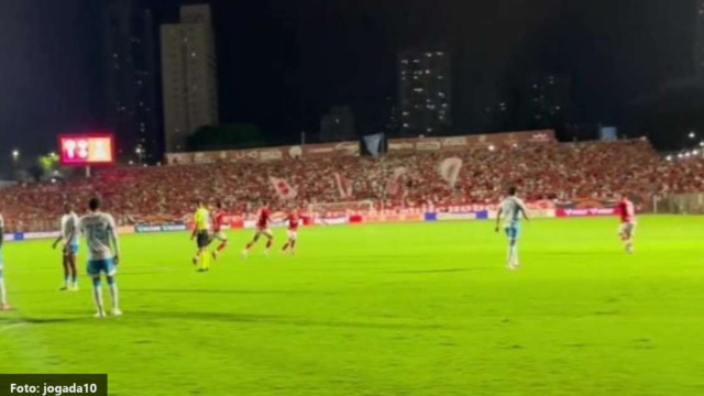 Vila Nova vence Londrina e mantém liderança na Série B